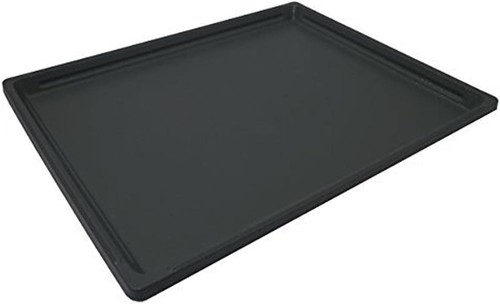 Grey wood dog - bottom, tray